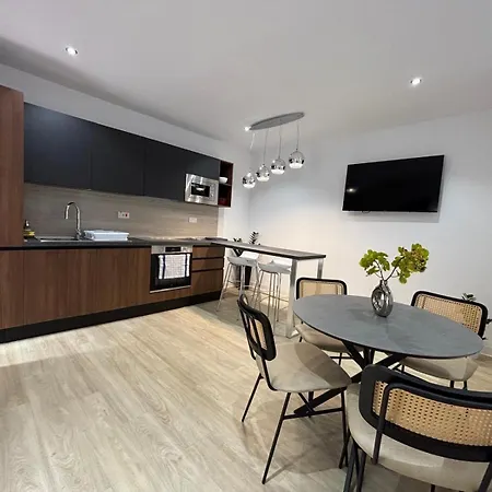 Maisonette In Center Apartman