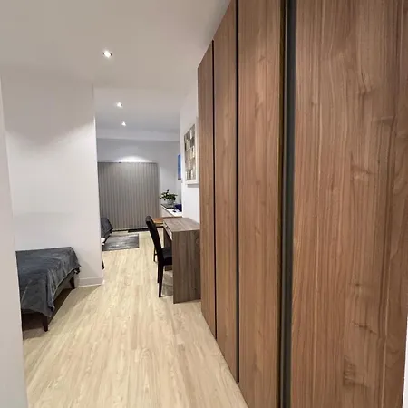 Maisonette In Center Sliema